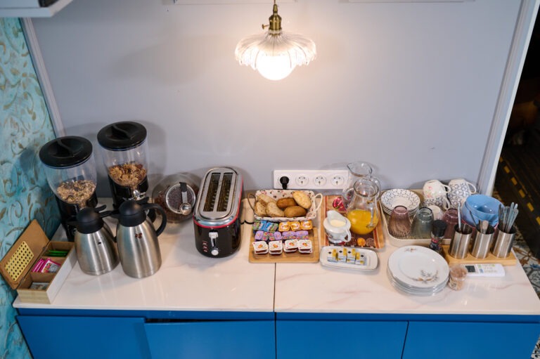 Regina Hotel Breakfast
